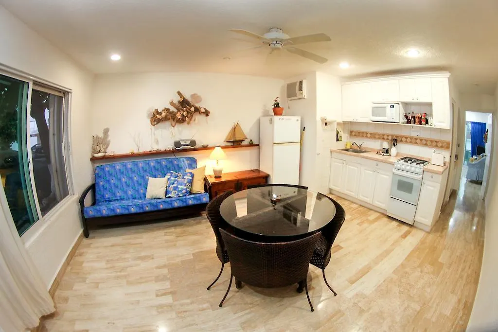 Cancun Beach Escape Condo 멕시코